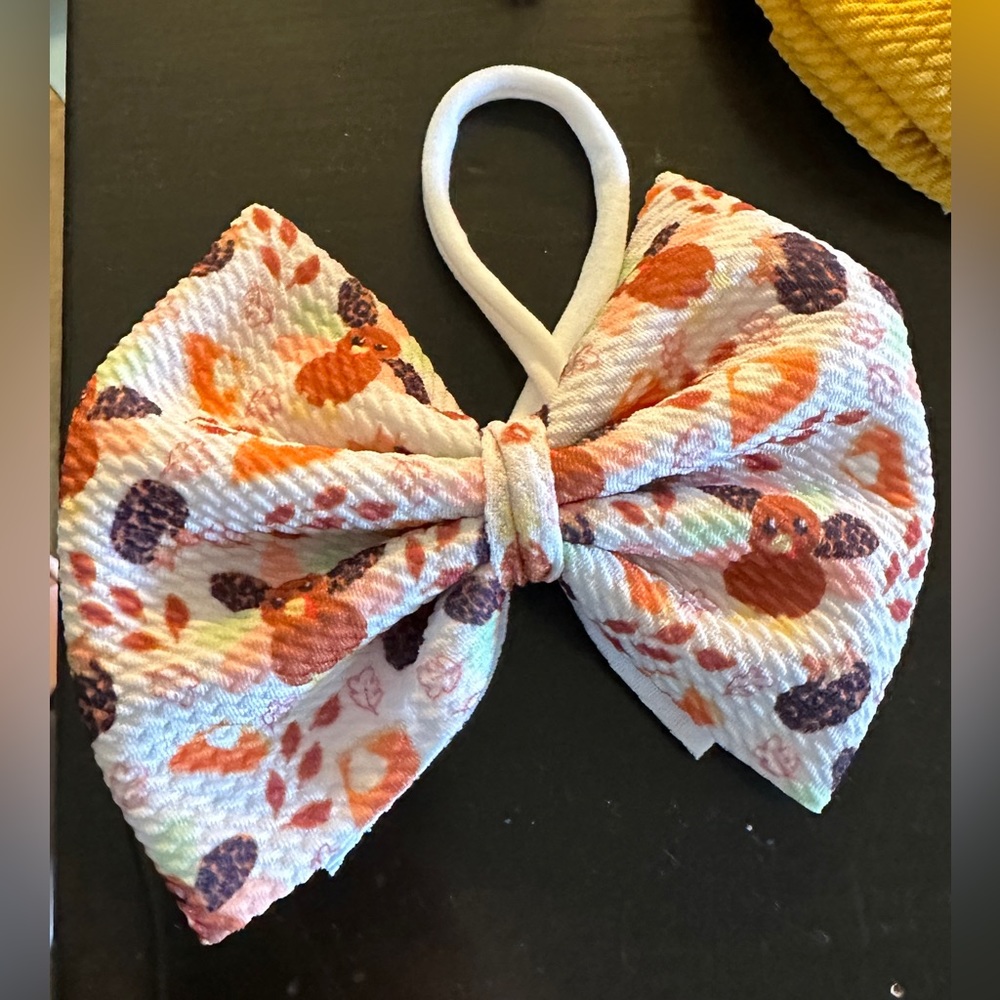 Handmade Thanksgiving Bow 🎀